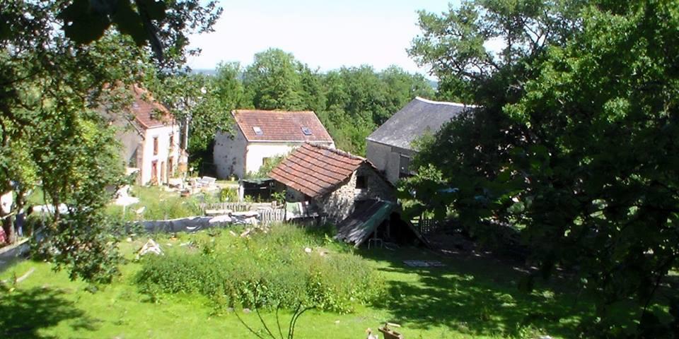 Les Chambres D'Helix Saint-Dizier-les-Domaines Exterior photo